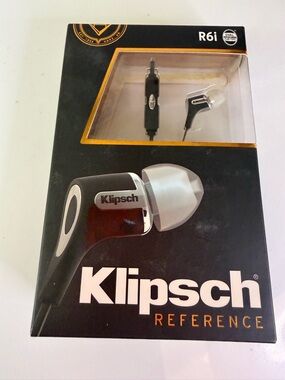 Genuine Klipsch R6i in-ear headphones from 2013 New in Sealed Box for apple